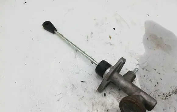 Chevrolet Captiva Clutch slave cylinder NOCODE