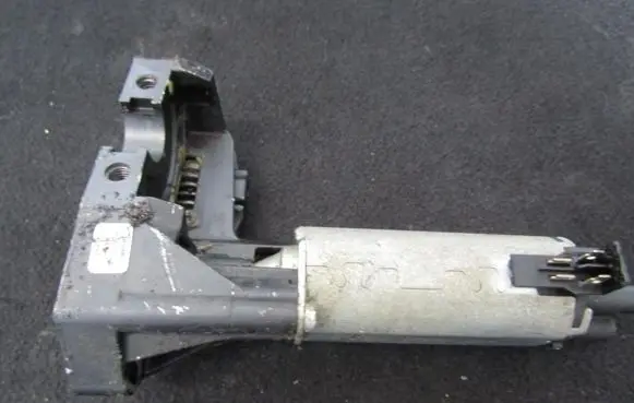 Mercedes-Benz S W220 Seat adjustment motor a2208204342 900220-106