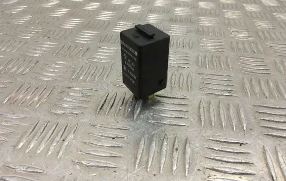 BMW X5 E53 Other relay 8365960