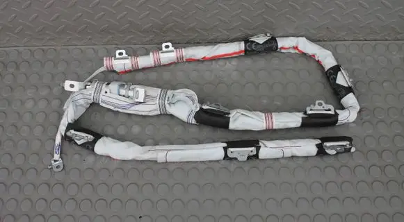Roof airbag