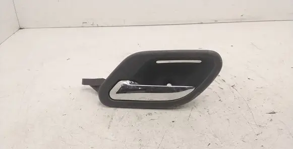 BMW 7 E38 Front door interior handle 8239475