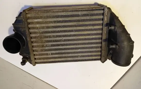 Audi A4 S4 B5 8D Intercooler radiator 059145805