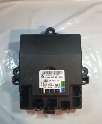 Mercedes-Benz A W169 Door control unit/module A1698204326
