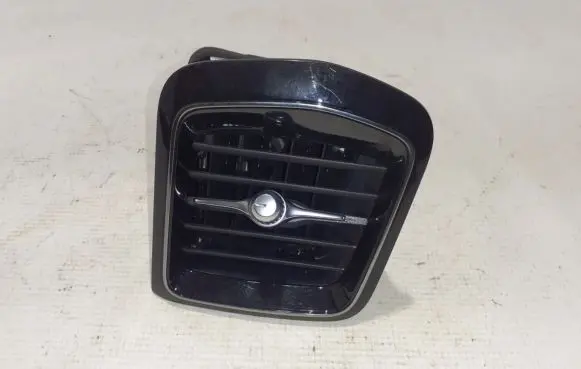 Volvo S60 Dashboard side air vent grill/cover trim 31477875
