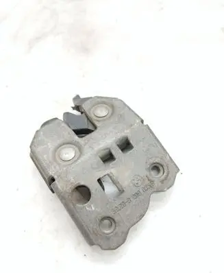BMW 3 E46 Seat back rest lock catch 8209035