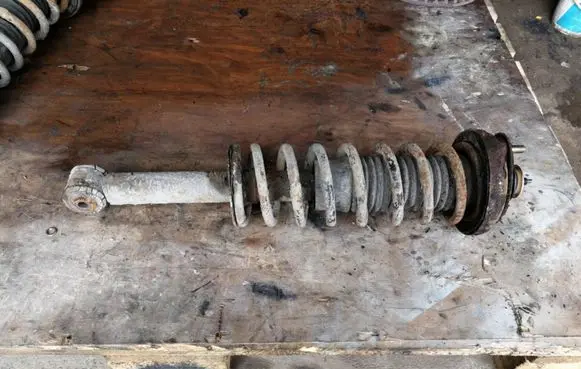 Mitsubishi Galant Rear shock absorber with coil spring 