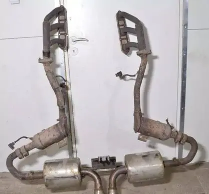 Porsche Boxster 986 Exhaust manifold 996113022113 99611302211 996113022AX