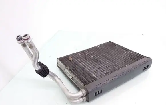 BMW 3 E90 E91 Air conditioning (A/C) radiator (interior) N668618N199 T0214 28470732