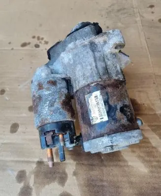 Nissan Qashqai Starter motor 233004979R