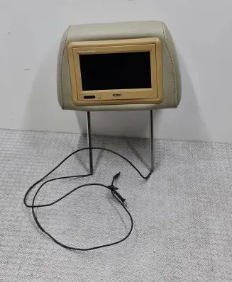 BMW 5 E39 Front seat headrest 