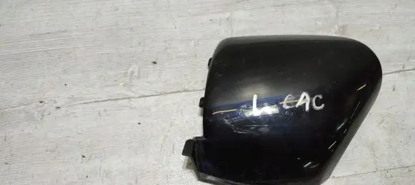 Dashboard glove box trim