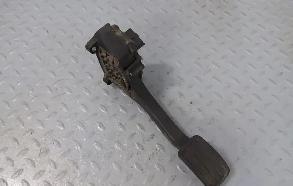Peugeot Partner III Accelerator throttle pedal 9836042280