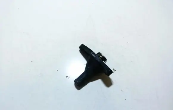 Mazda 323 Engine coolant pipe/hose