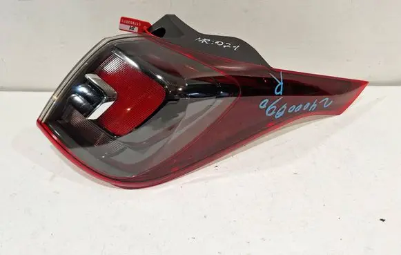 Rear/tail lights
