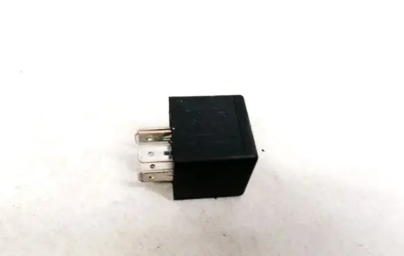 Volvo V50 Other relay 9441160 V23134-A52-X345