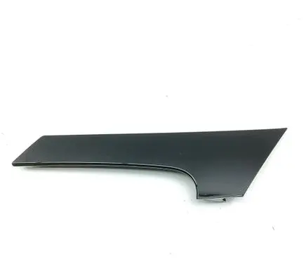 MG MG4 ev Tailgate trim 18014947