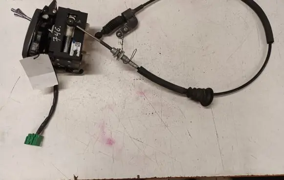 Jaguar S-Type Gear shifter/selector 2R837K004AU