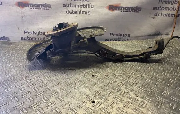 Volkswagen Touareg I Front wheel hub 7L0407258