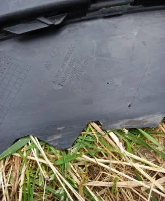 Volkswagen Golf VI Front bumper lip 1k9805903