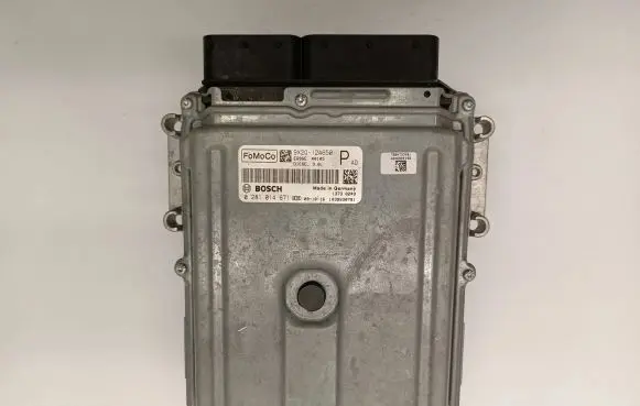 Jaguar XF Engine control unit/module 9X2Q12A650 0281014671