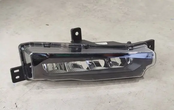 BMW X3 G01 Front fog light 9492772 949277201
