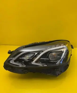 Mercedes-Benz E W212 Headlight/headlamp A2129063103