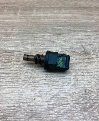 BMW 5 E34 Intake air temperature sensor 1730035