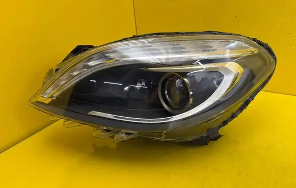 Mercedes-Benz B W246 W242 Headlight/headlamp A2468204761