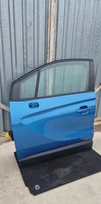 Opel Crossland X Front door 