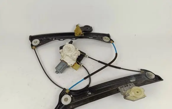 BMW 4 F36 Gran coupe Front door window regulator with motor 7326327 C13313102 910L