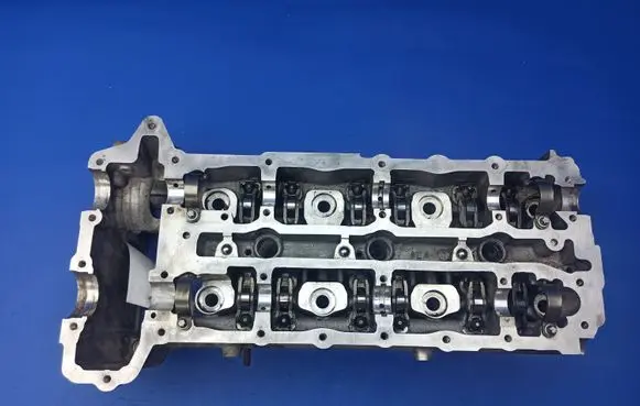Engine head