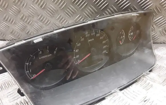 SsangYong Kyron Speedometer (instrument cluster) 8021009040