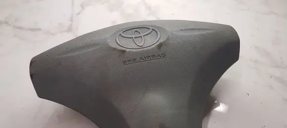 Toyota Yaris Steering wheel airbag F0360 C0102