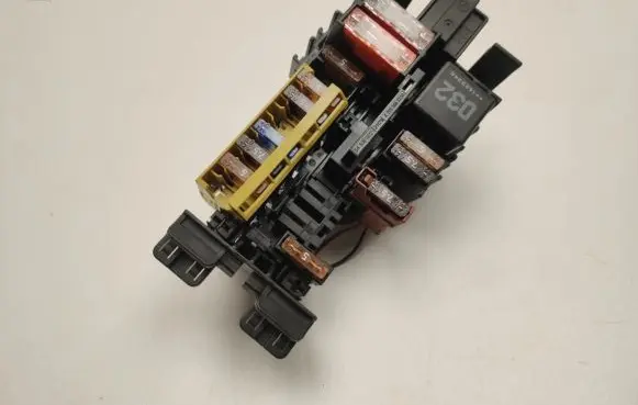 Mercedes-Benz E W212 Fuse module A2059067200