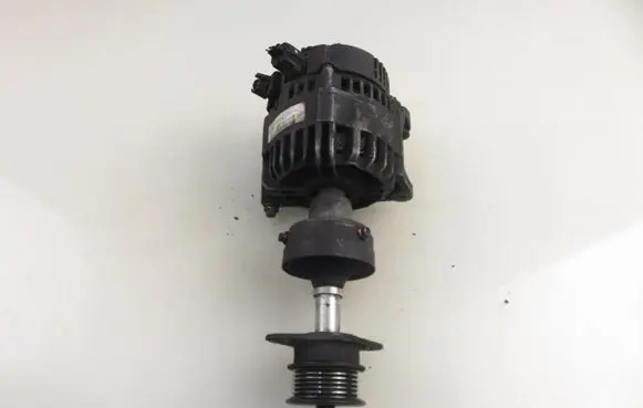 Ford Focus Generator/alternator 1M5T10300BB