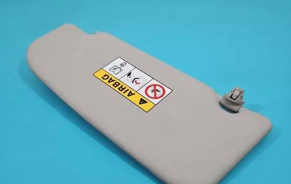 Sun visor