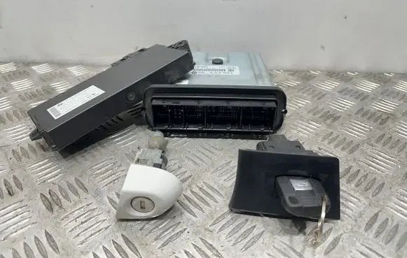 BMW 3 E90 E91 Engine ECU kit and lock set 9237047 8510829 6954719
