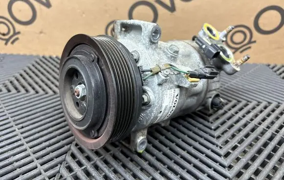 Volvo XC90 Air conditioning (A/C) compressor (pump) 31469967