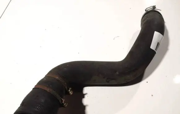 Suzuki Grand Vitara II Engine coolant pipe/hose