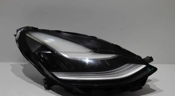 Tesla Model 3 Headlight/headlamp 107737650 19078190708