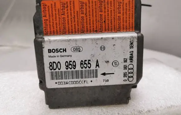 Audi A4 S4 B5 8D Airbag control unit/module 8D0959655A