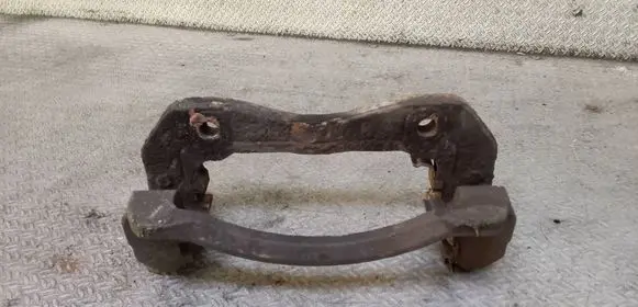 KIA Sorento Front Brake Caliper Pad/Carrier