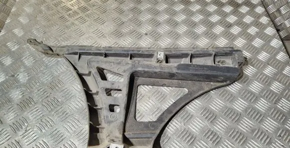 Mitsubishi Carisma Rear bumper mounting bracket MR910260 84660
