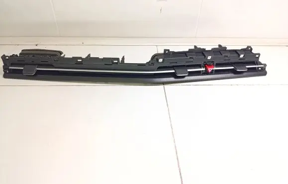 KIA EV6 Dash center air vent grill 974010V000 8201633800 8201333800