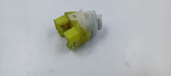 Volkswagen PASSAT B4 Ignition lock contact 103561