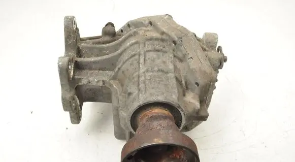 Volvo V70 Rear gearbox reducer/haldex oil pump 30735299