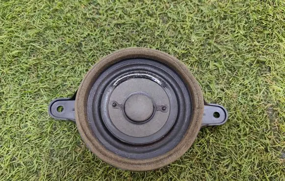 Audi A6 S6 C7 4G Front door speaker 4G0035454
