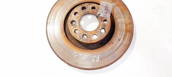 Audi A4 S4 B6 8E 8H Front brake disc ventiliuojamas