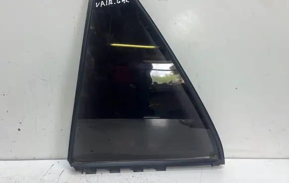 Rear vent window glass