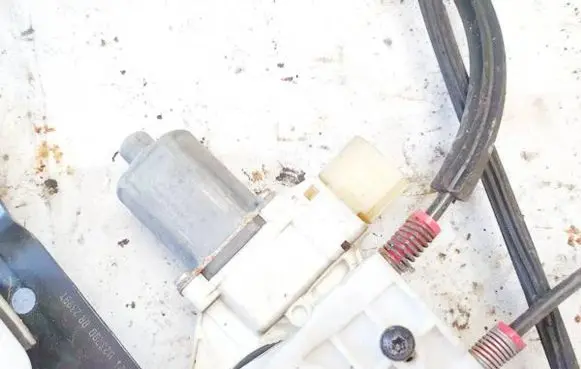 Ford S-MAX Front door window regulator motor 0130822286